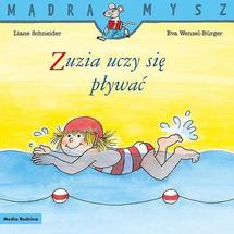 Zuzia uczy się pływać